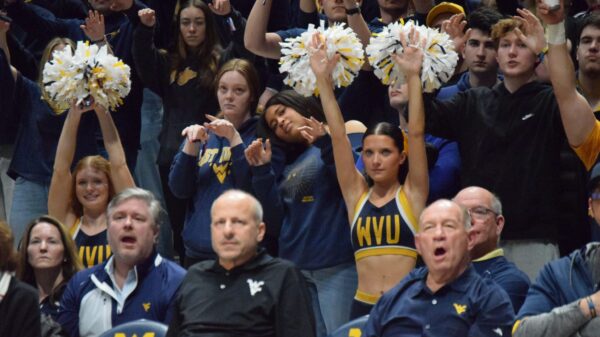 WVU Basketball fans and cheerleaders