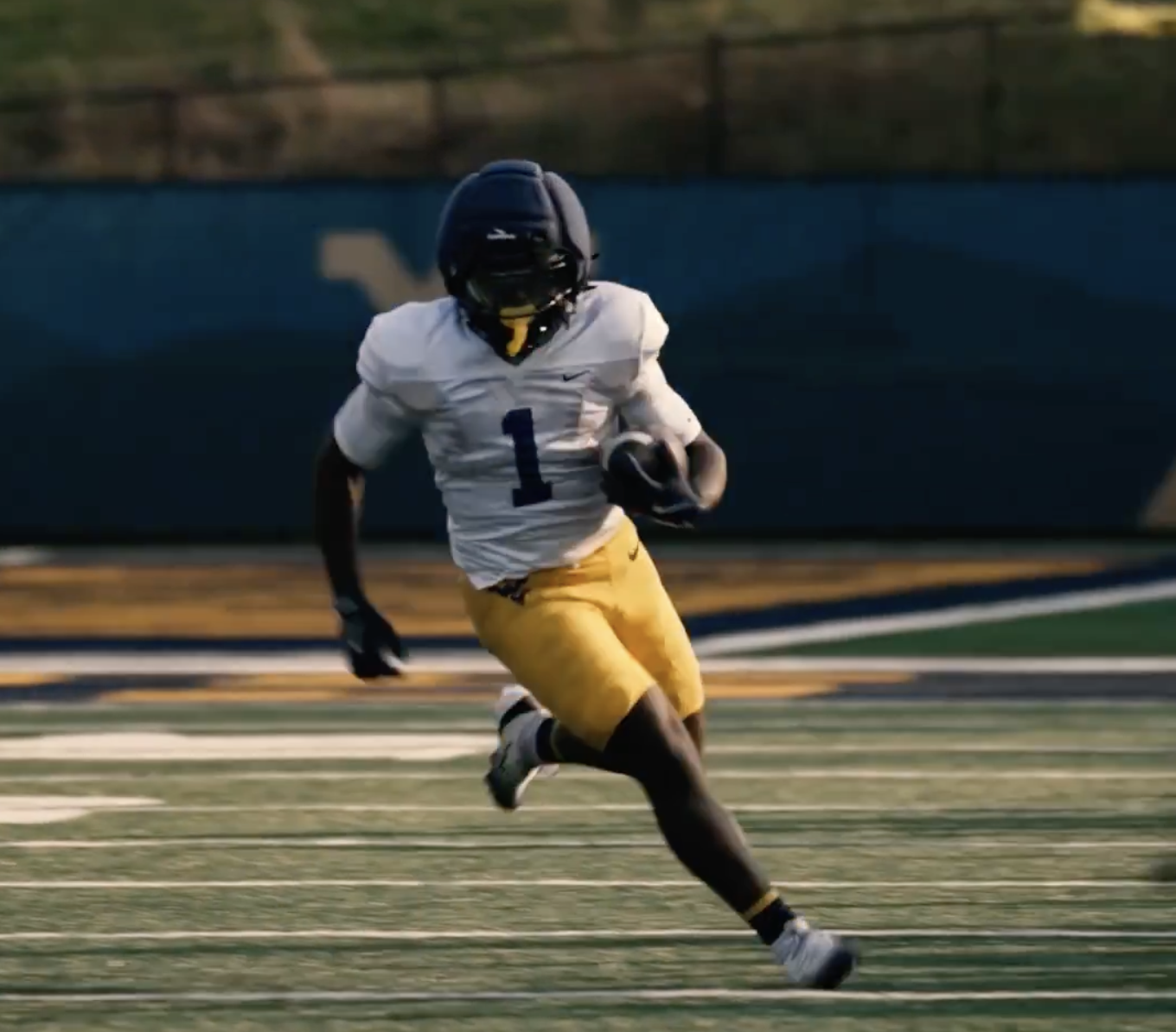 WVU Football RB Amari Latimer
